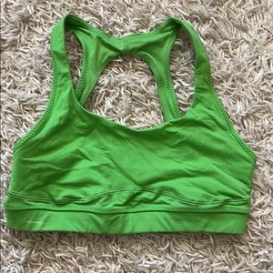Lululemon green sports bra. With key pocket